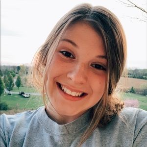 Meet your Posher, Aleis
